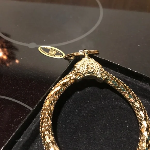 Vintage Whiting & Davis Gold Gold Mesh Keychain and Cigarette Case - Picture 8 of 10